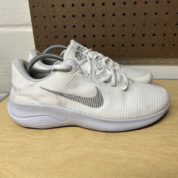 Nike Flex Experience Run 11 Shoes White/Pure Platinum DH8254-100 Sz 10.5 Wide - Picture 1 of 9